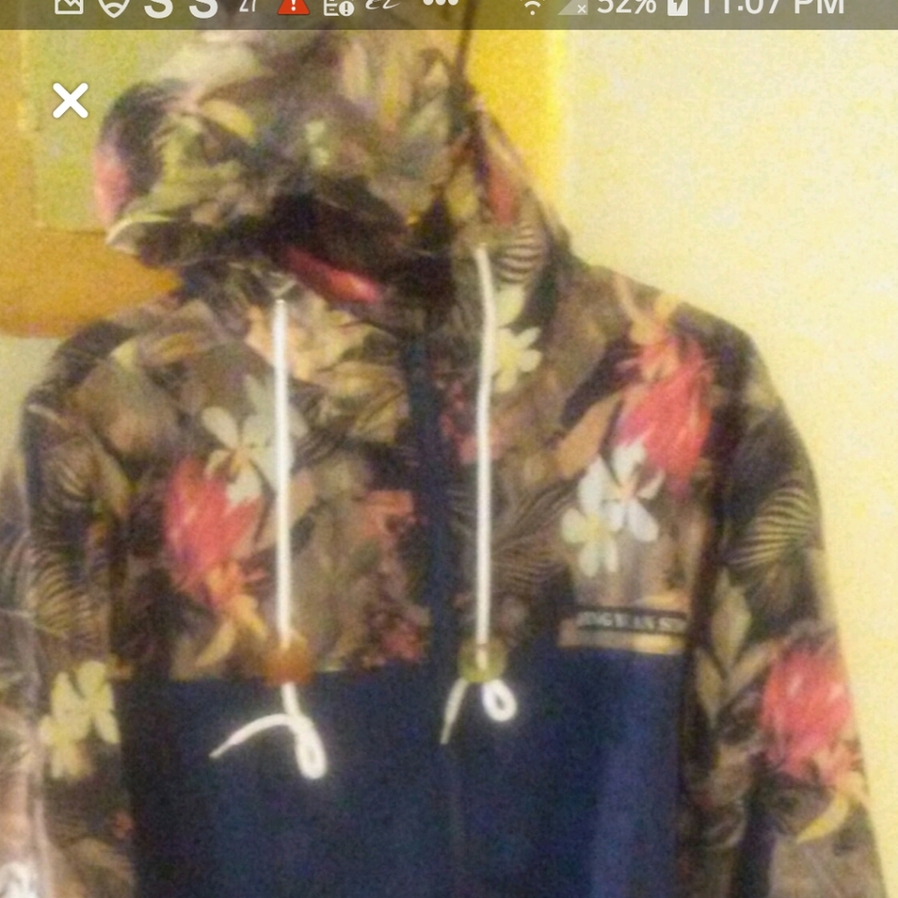 Windbreaker jacket - Picture 5 of 8
